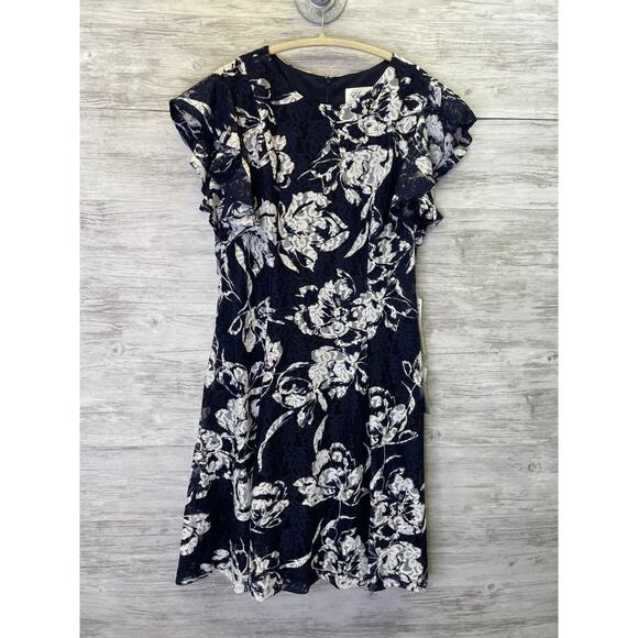 Eliza J Dress Size 8 Womens Blue Floral Lace Short Sleeve Fit & Flare - Picture 1 of 15